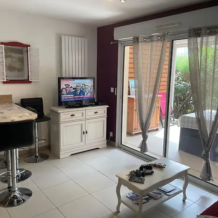 Bel Entier Avec Garage Fréjus